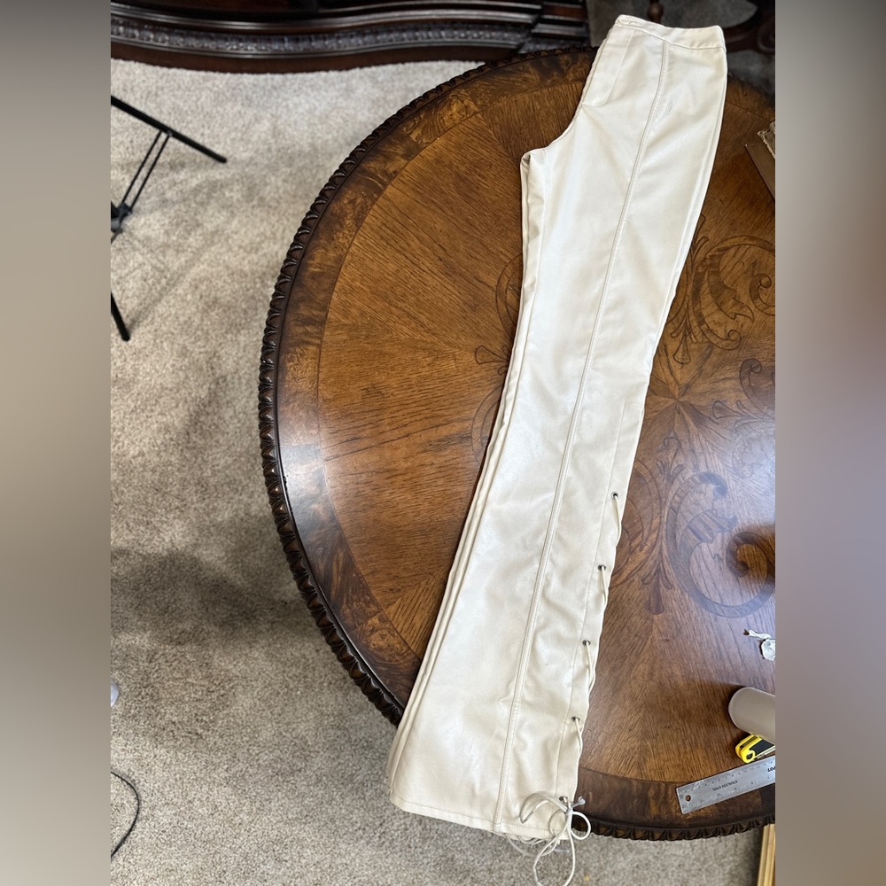 PrettyLittleThing Faux Leather Lace Up Pants US 2 Tall‎ Cream High Rise - Picture 9 of 12